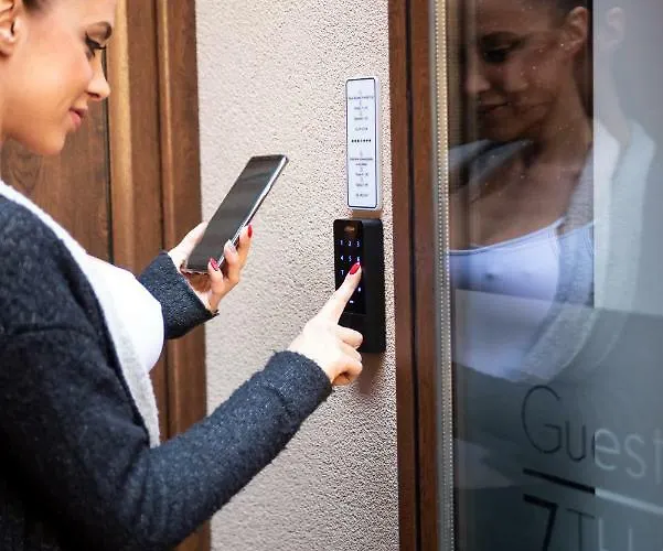 Boutique 7th Sense 게스트하우스 플로브디프