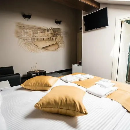 Πανσιόν Boutique 7th Sense 4*