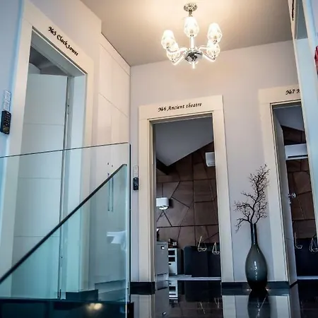 Boutique 7th Sense Πανσιόν 4*