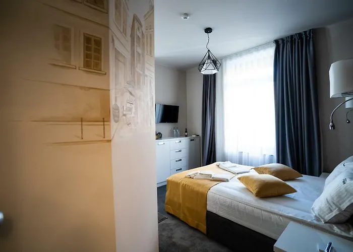 招待所 Boutique 7th Sense