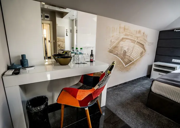 Boutique 7th Sense 招待所 4*