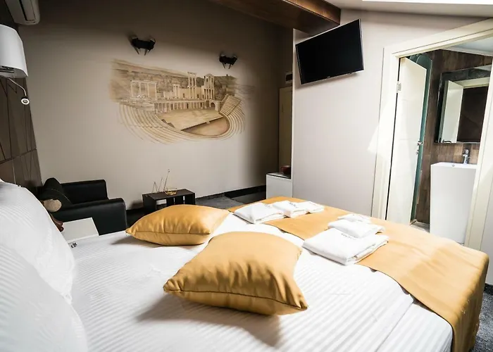 招待所 Boutique 7th Sense 4*