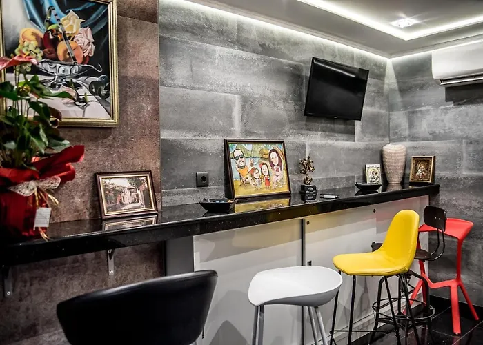 招待所 Boutique 7th Sense 4*